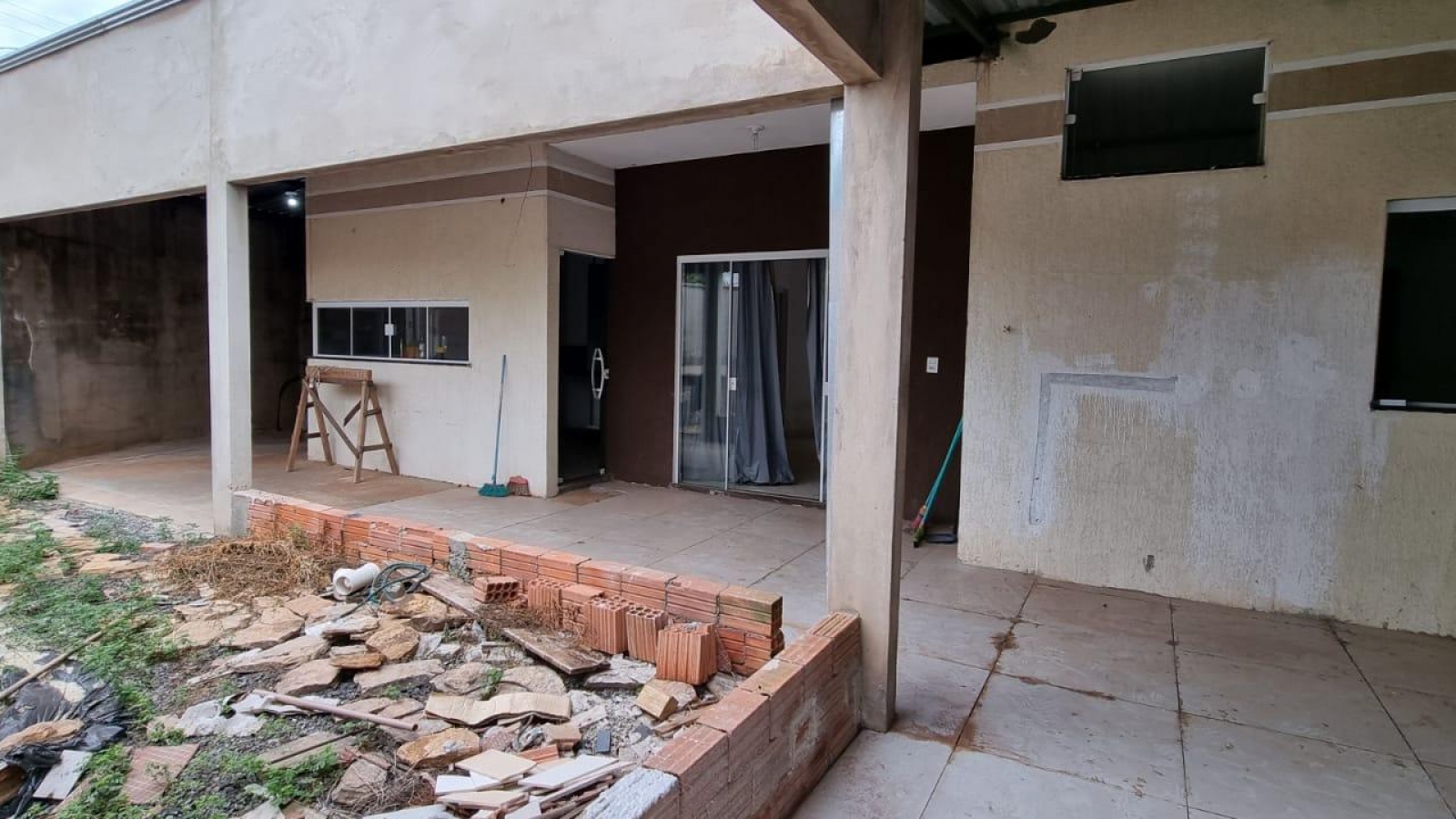 97 - Casa p/ Venda 97 - Casa p/ Venda