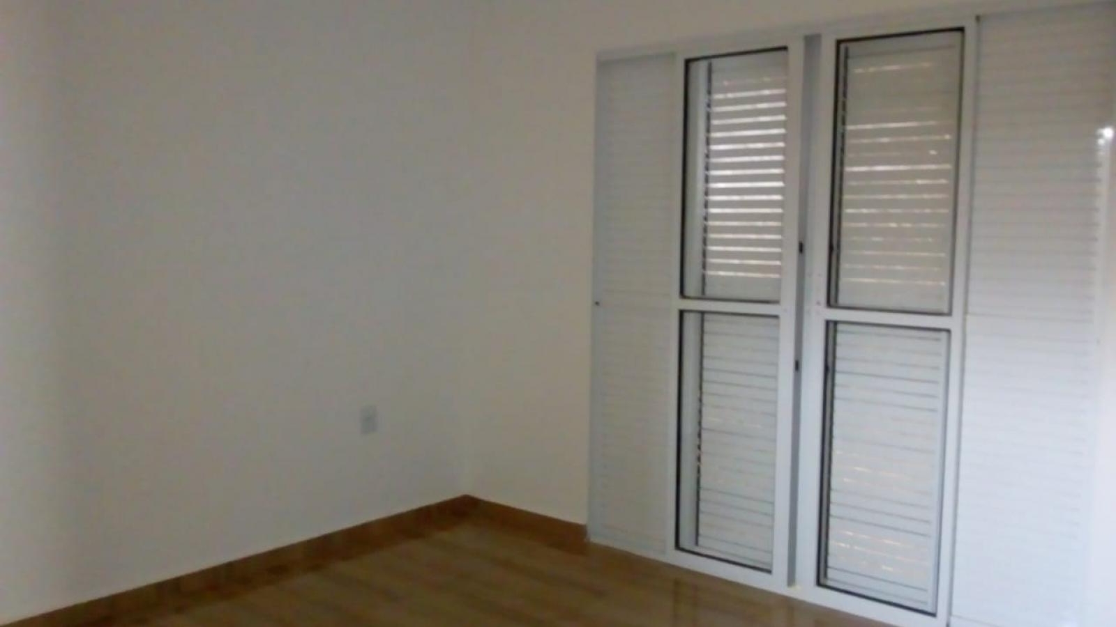 132 - Casa p/ Venda 132 - Casa p/ Venda