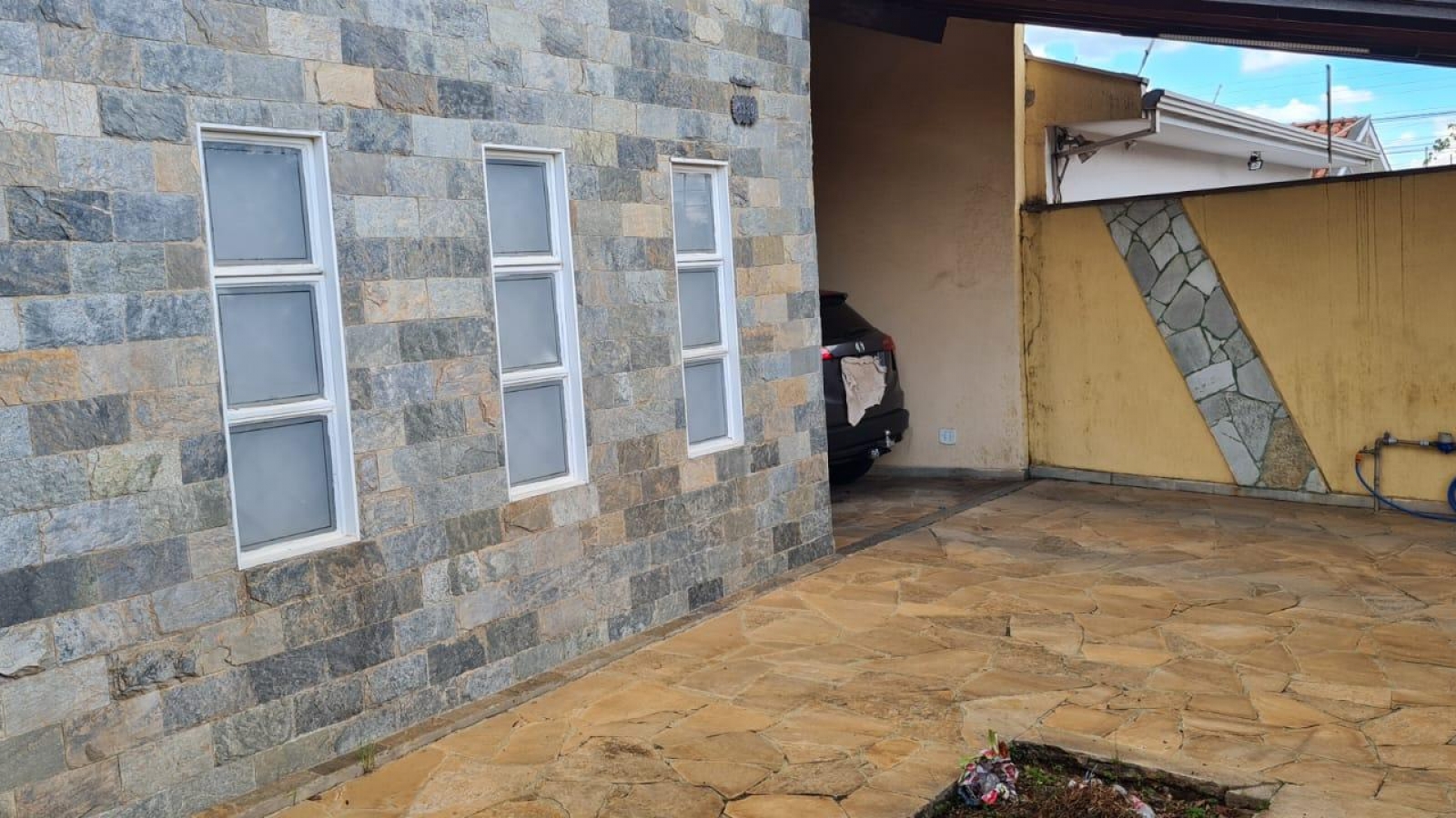 135 - Casa p/ Venda 135 - Casa p/ Venda