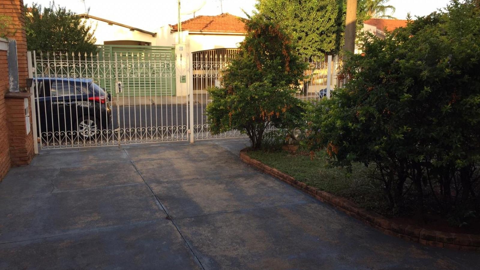 136 - Casa p/ Venda 136 - Casa p/ Venda