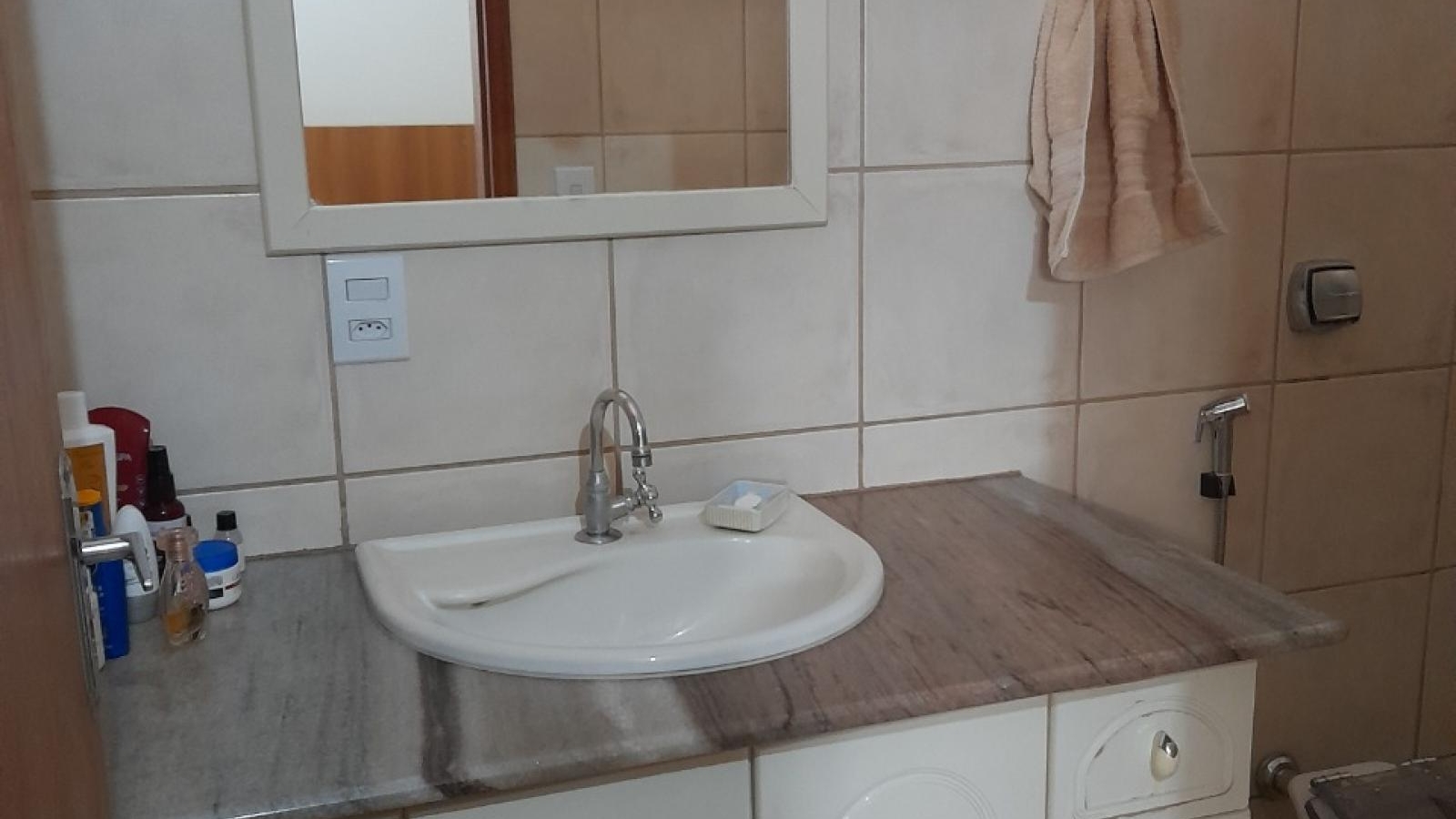 137 - Casa p/ Venda 137 - Casa p/ Venda