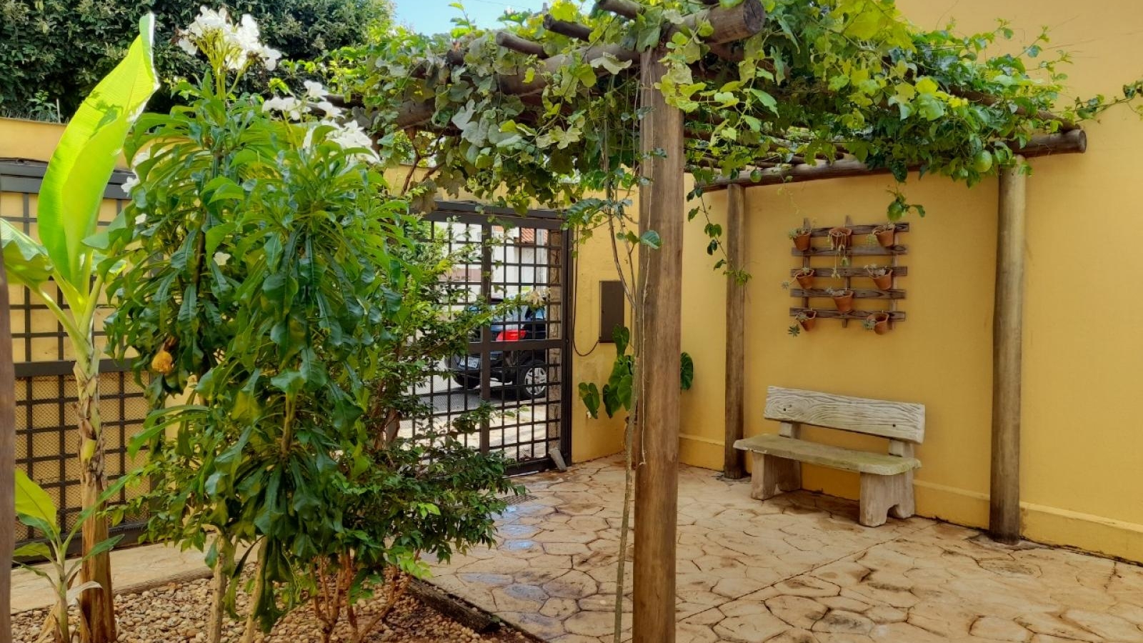 137 - Casa p/ Venda 137 - Casa p/ Venda