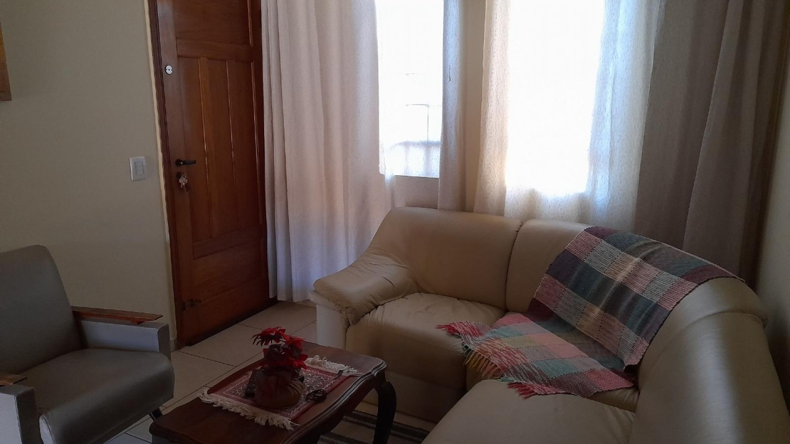 137 - Casa p/ Venda 137 - Casa p/ Venda