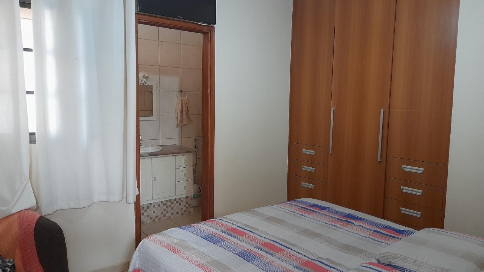 137 - Casa p/ Venda 137 - Casa p/ Venda