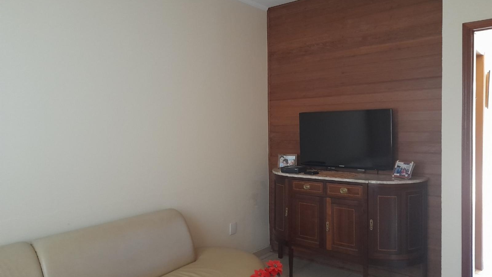 137 - Casa p/ Venda 137 - Casa p/ Venda