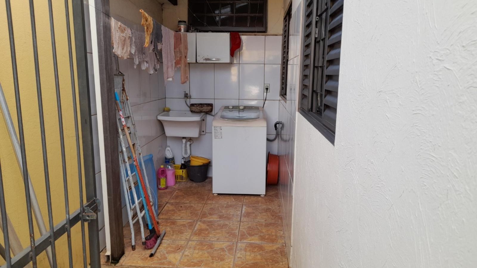 137 - Casa p/ Venda 137 - Casa p/ Venda