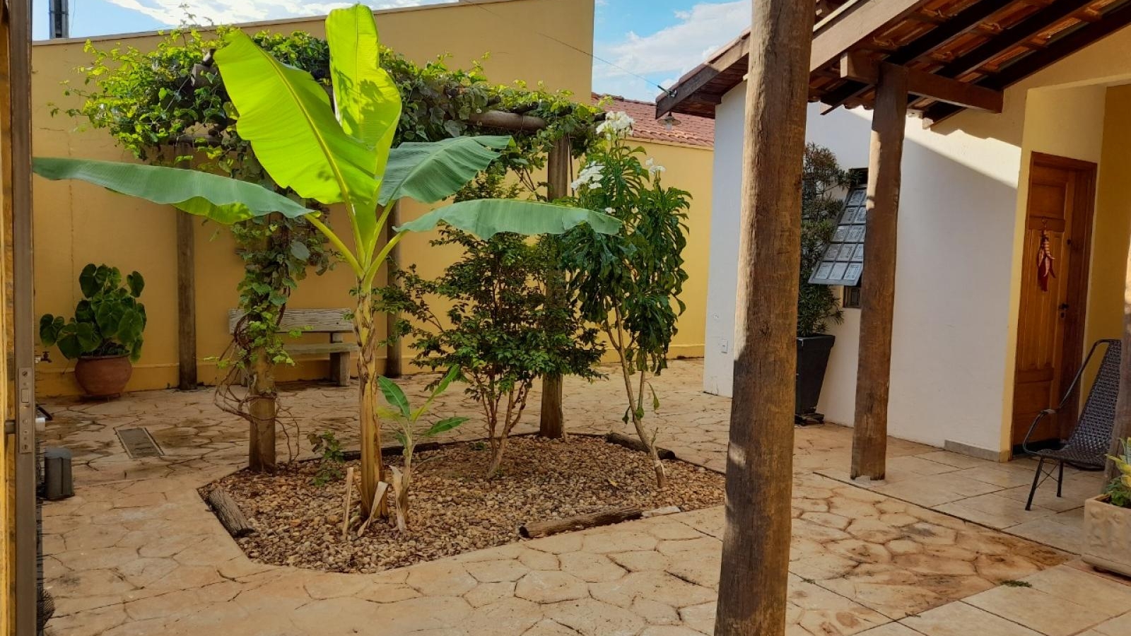 137 - Casa p/ Venda 137 - Casa p/ Venda