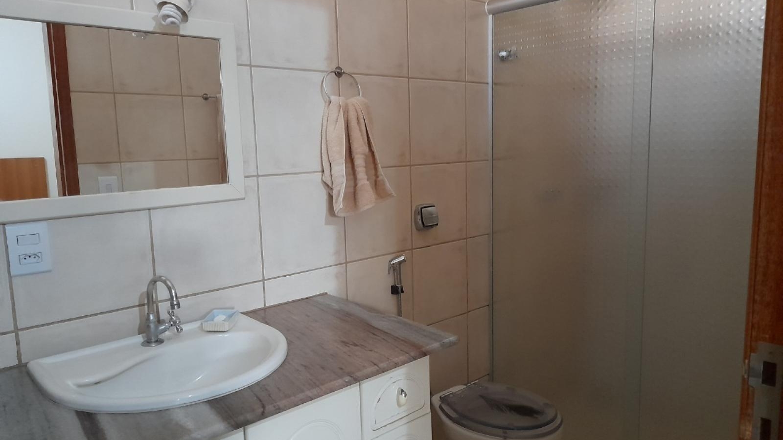 137 - Casa p/ Venda 137 - Casa p/ Venda