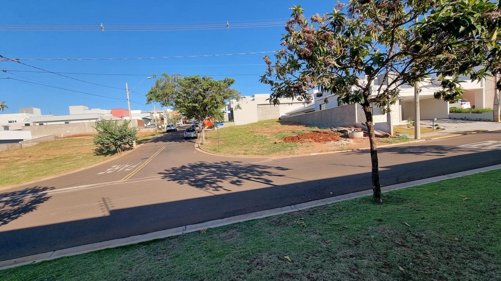 140 - Terreno p/ Venda 140 - Terreno p/ Venda