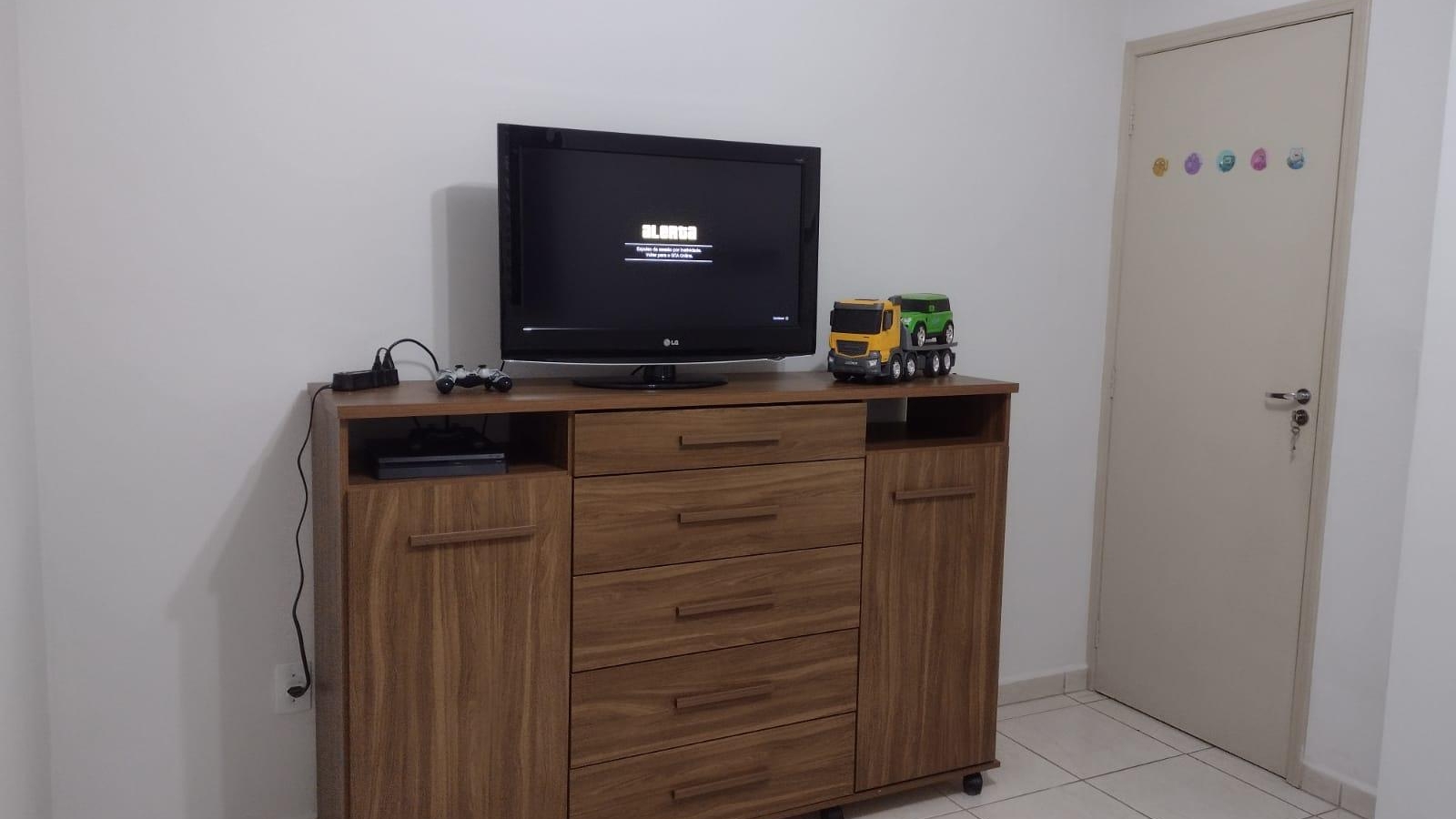 141 - Apartamento p/ Venda 141 - Apartamento p/ Venda