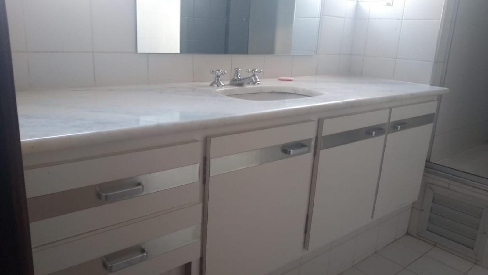 170 - Apartamento p/ Venda 170 - Apartamento p/ Venda