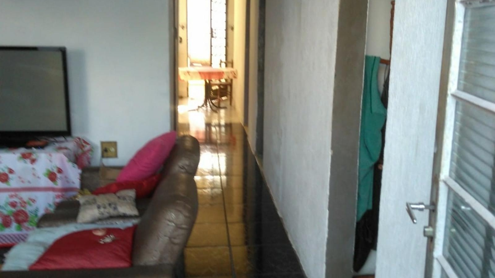 210 - Casa p/ Venda 210 - Casa p/ Venda