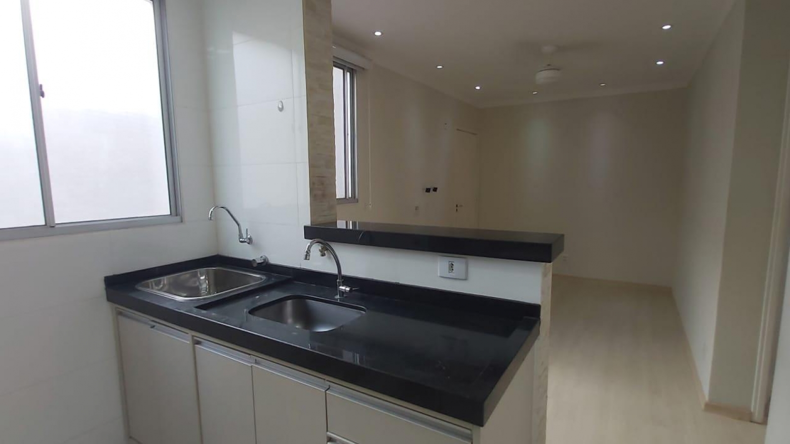 212 - Apartamento p/ Venda 212 - Apartamento p/ Venda