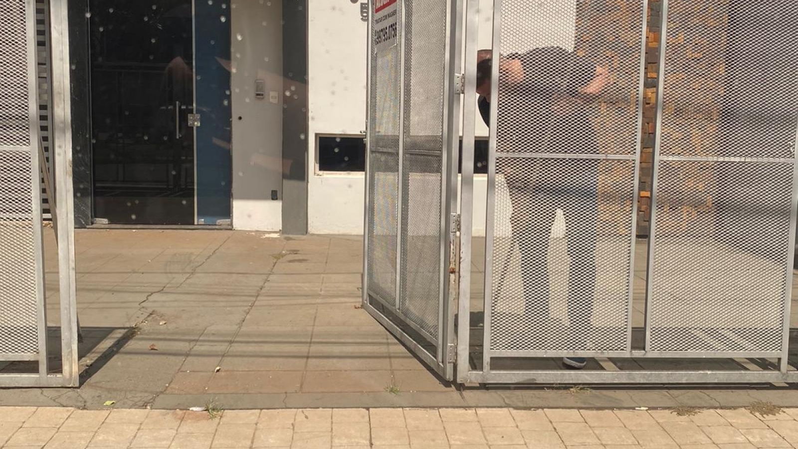 233 - Prédio/Sala/Salão Comercial p/ Locação 233 - Prédio/Sala/Salão Comercial p/ Locação