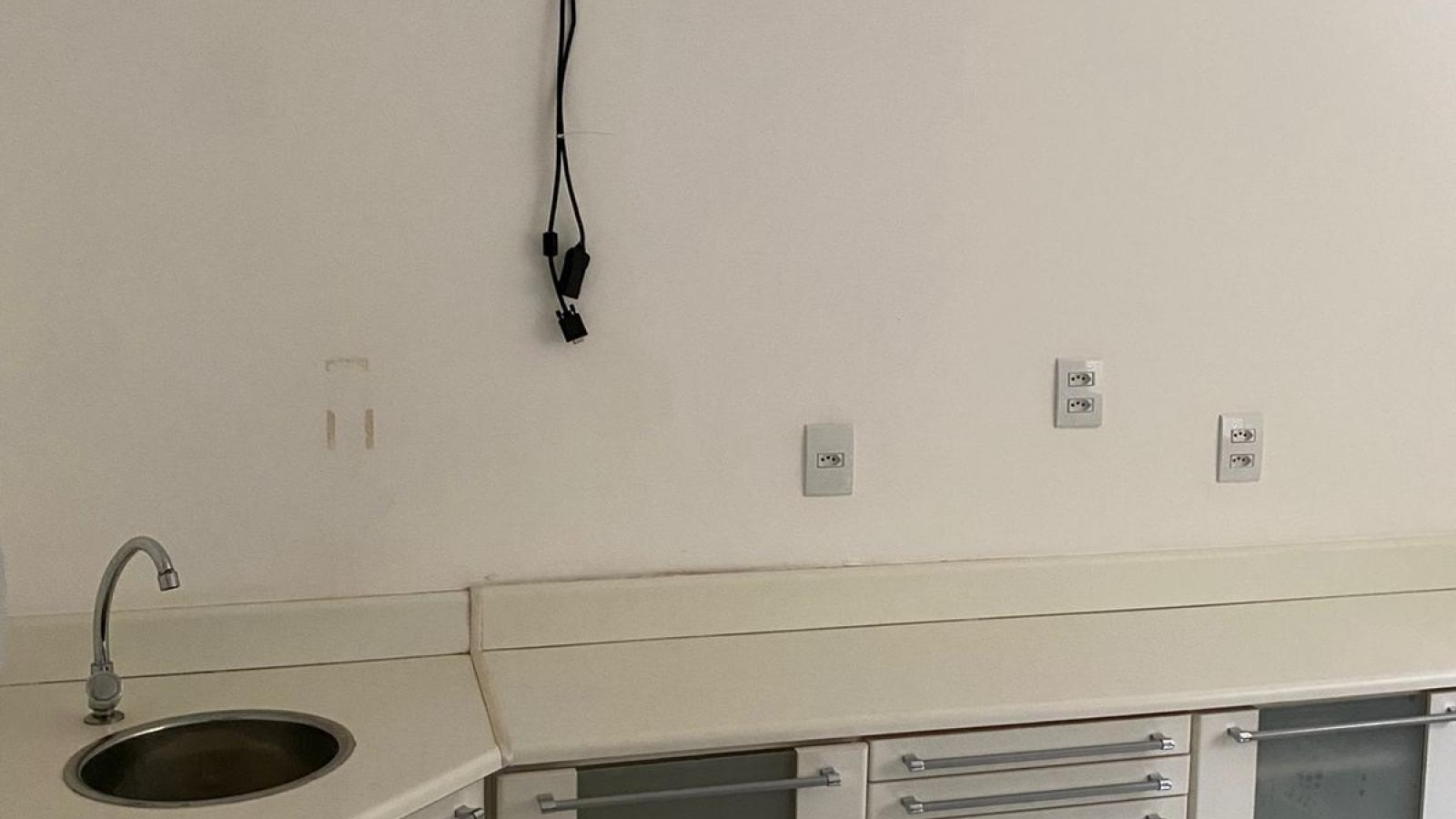 233 - Prédio/Sala/Salão Comercial p/ Locação 233 - Prédio/Sala/Salão Comercial p/ Locação