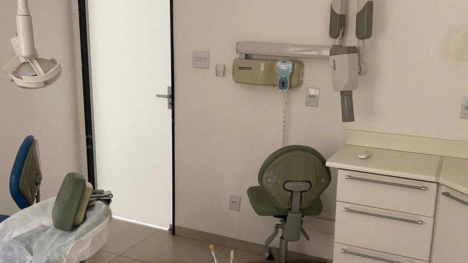 233 - Prédio/Sala/Salão Comercial p/ Locação 233 - Prédio/Sala/Salão Comercial p/ Locação