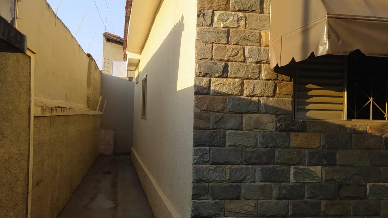 235 - Casa p/ Venda 235 - Casa p/ Venda