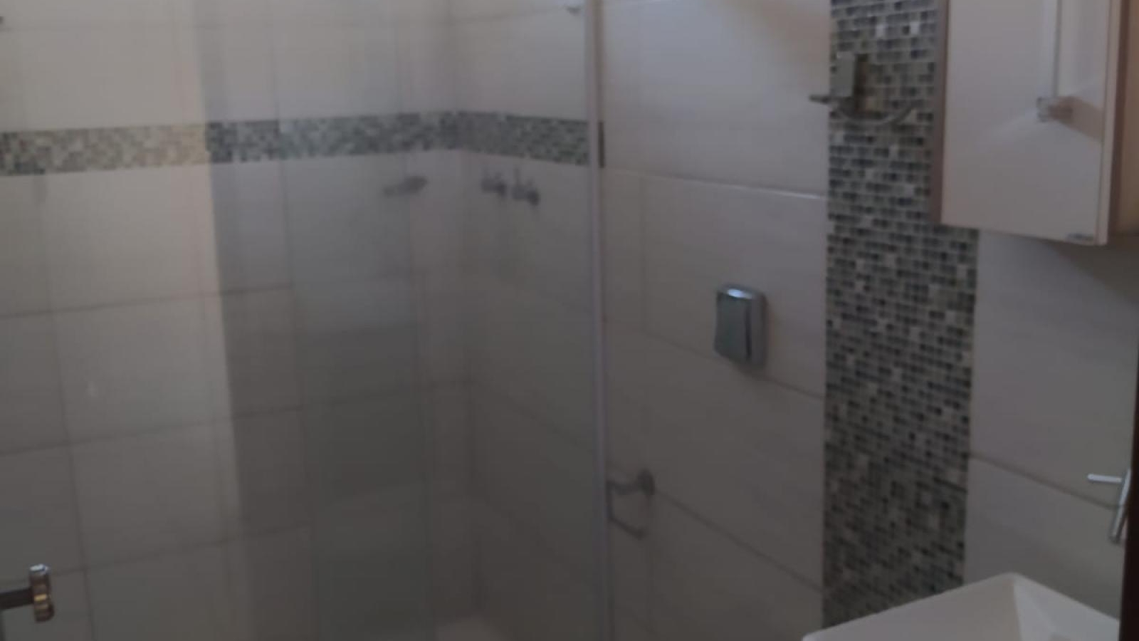 235 - Casa p/ Venda 235 - Casa p/ Venda