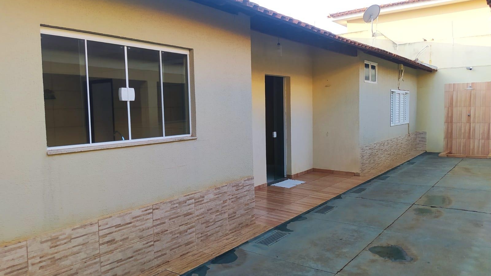 235 - Casa p/ Venda 235 - Casa p/ Venda