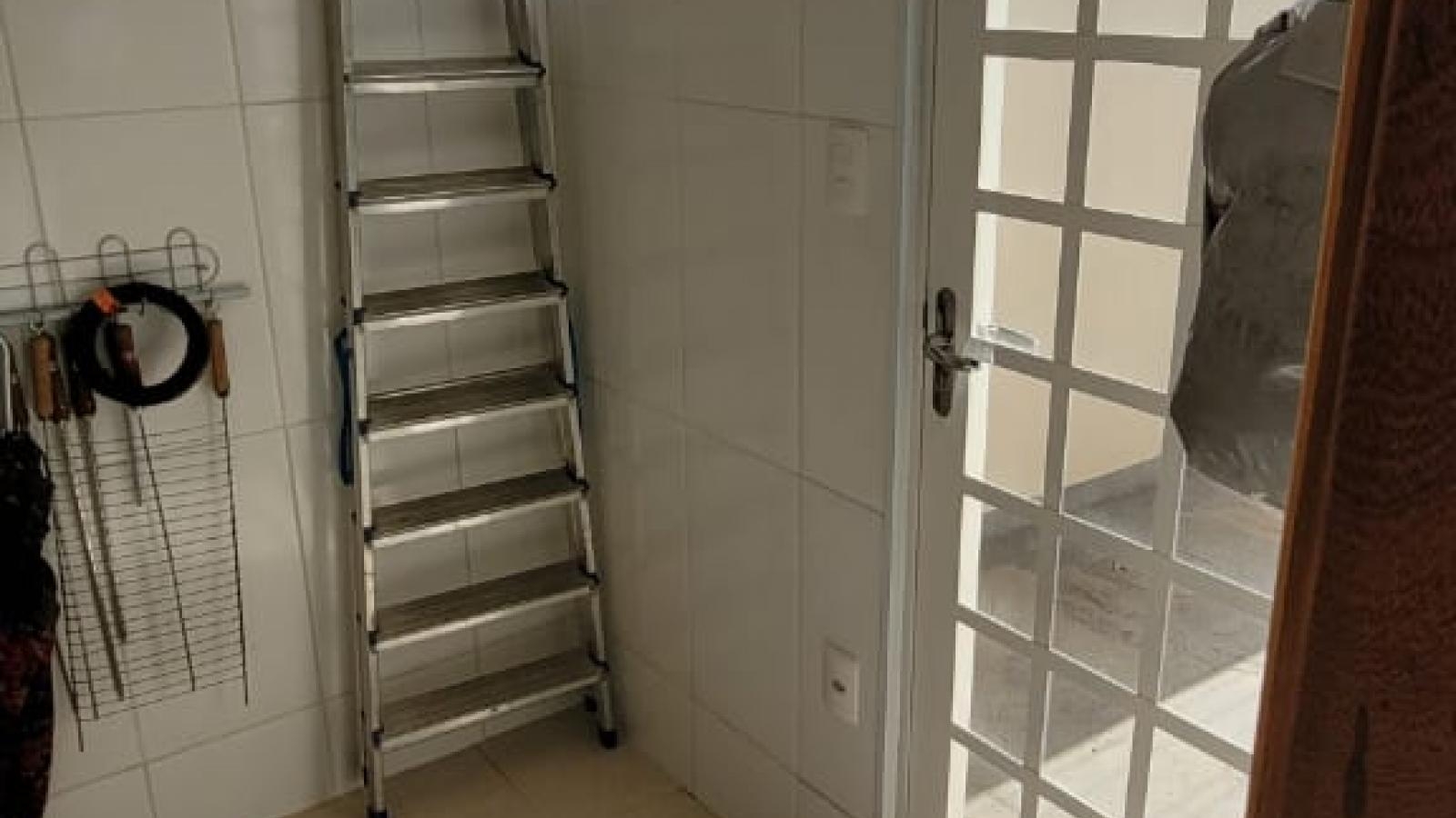 238 - Casa p/ Venda 238 - Casa p/ Venda