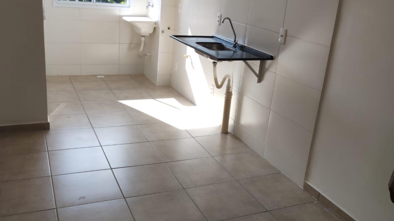 242 - Apartamento p/ Locação 242 - Apartamento p/ Locação