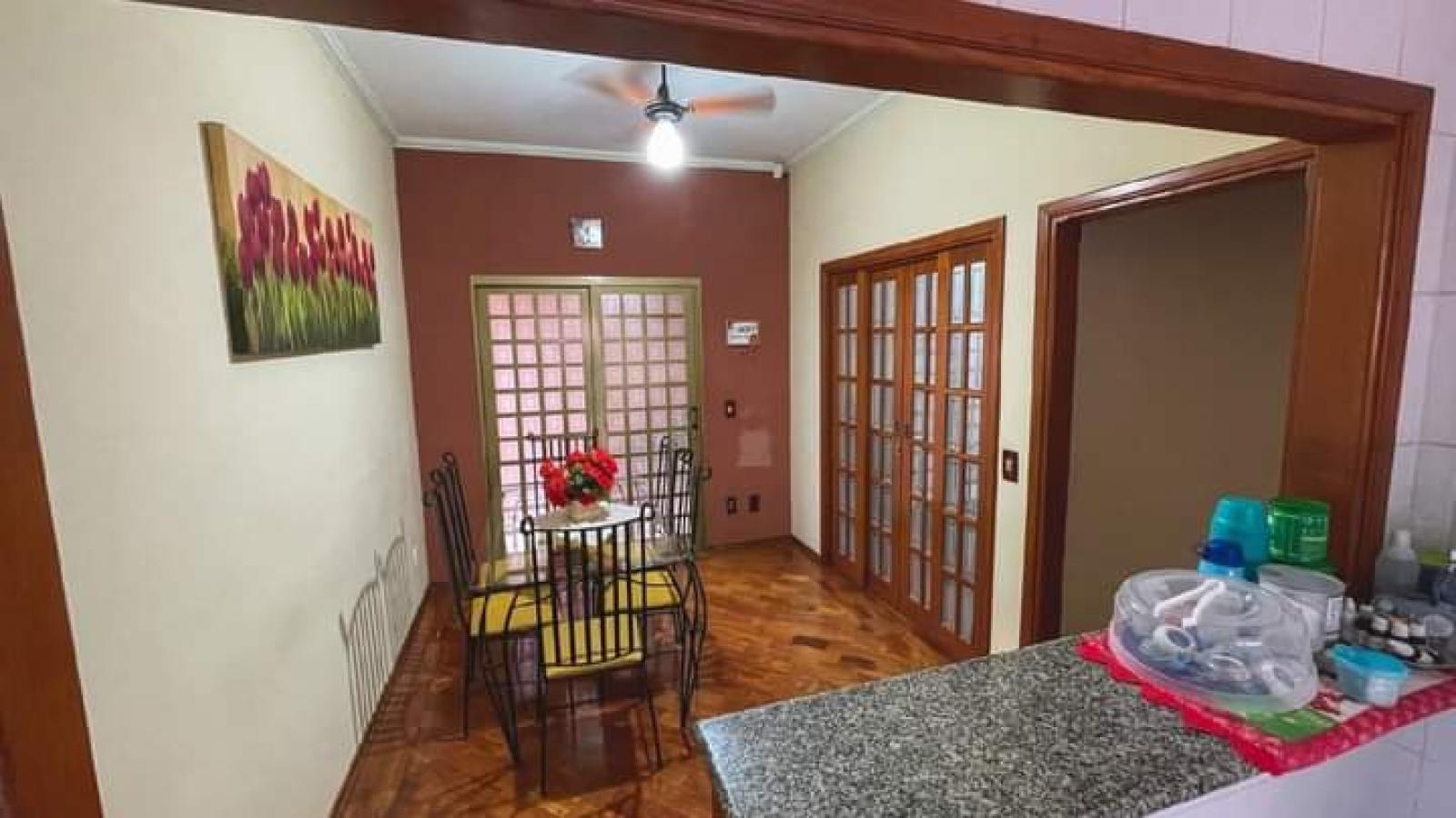 250 - Casa p/ Venda 250 - Casa p/ Venda