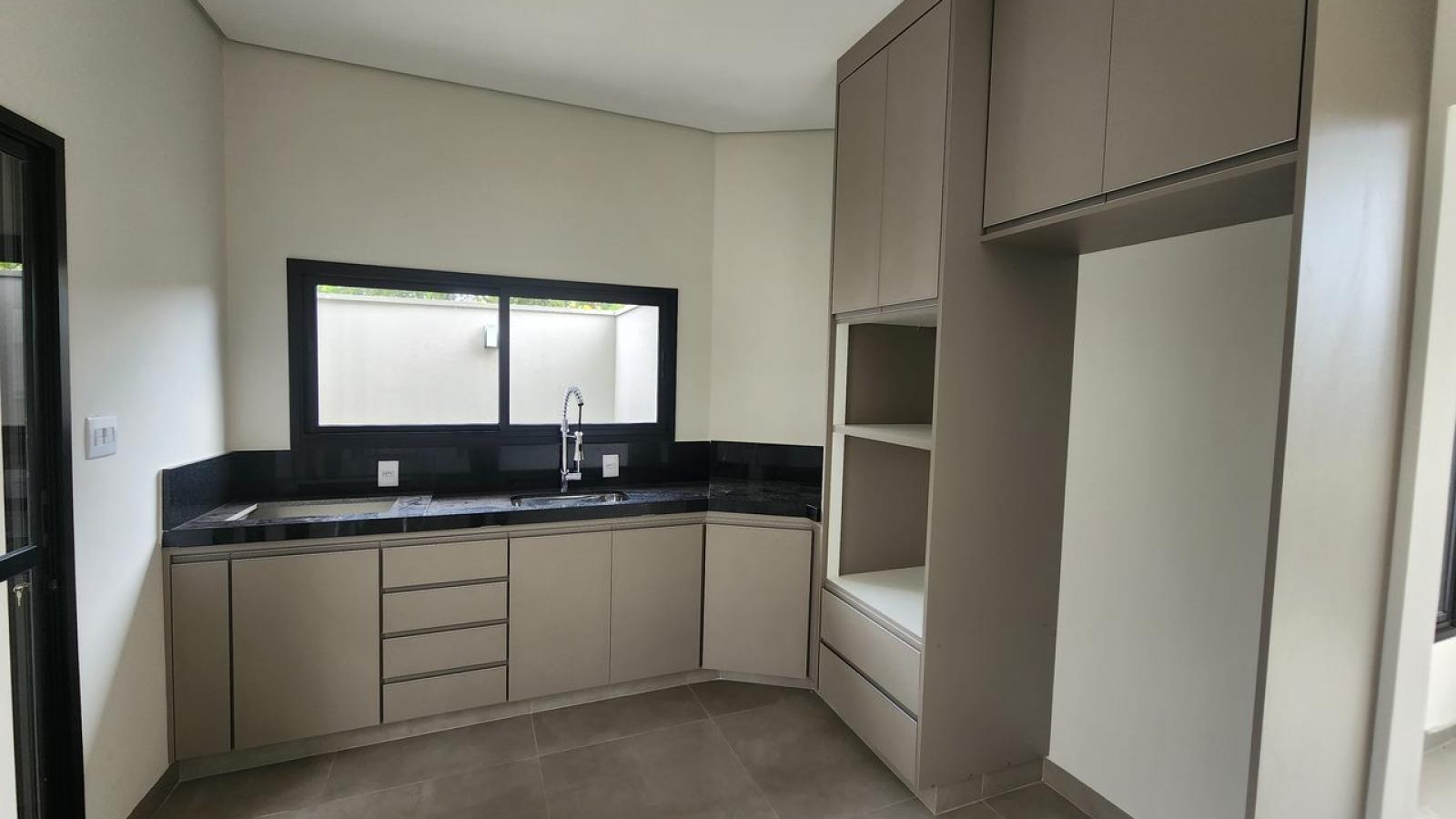 253 - Casa p/ Venda 253 - Casa p/ Venda