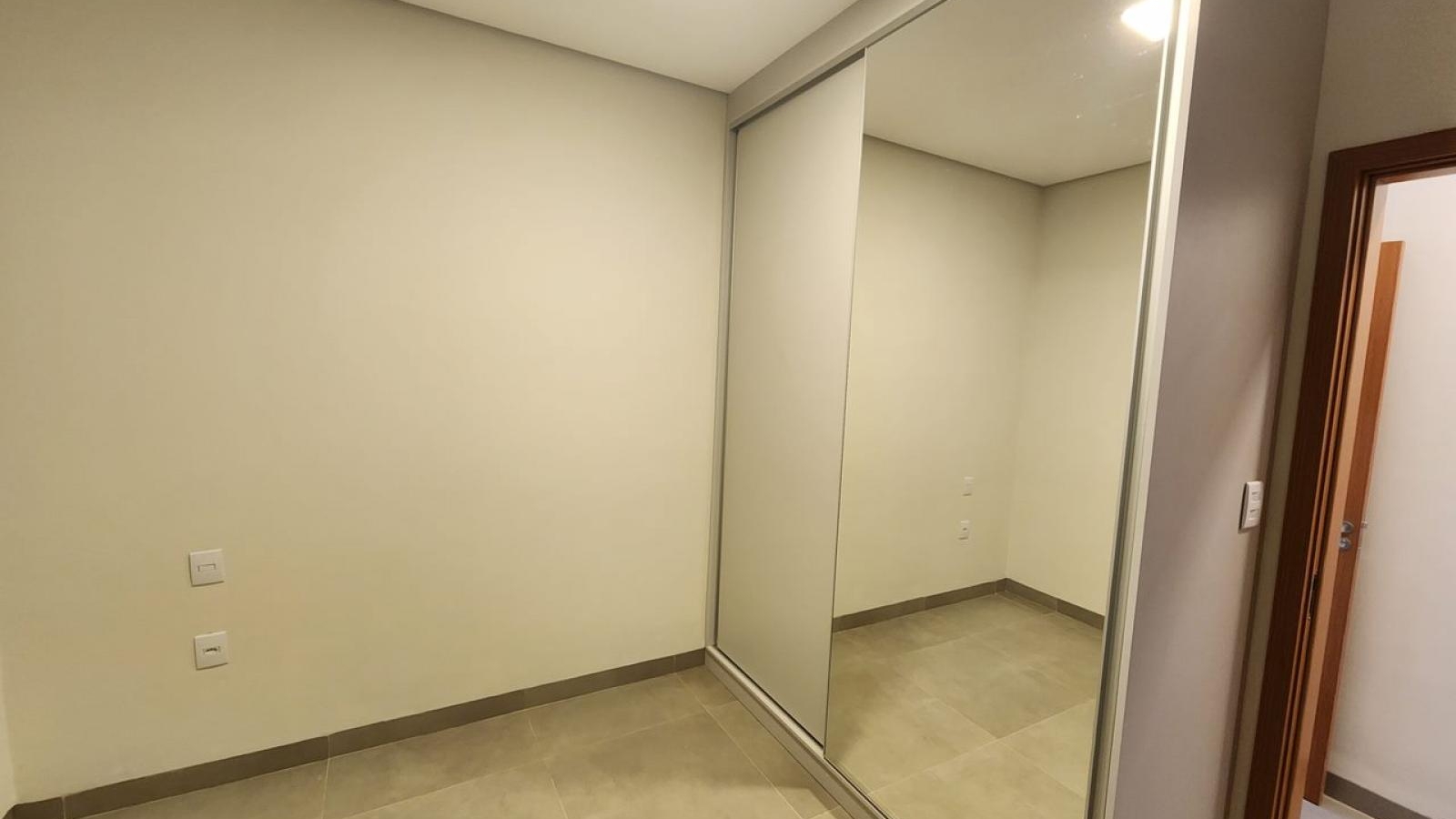 253 - Casa p/ Venda 253 - Casa p/ Venda