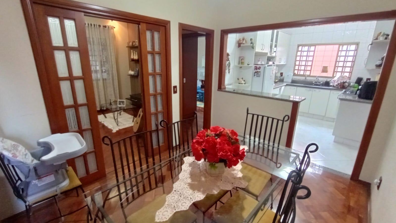 250 - Casa p/ Venda 250 - Casa p/ Venda