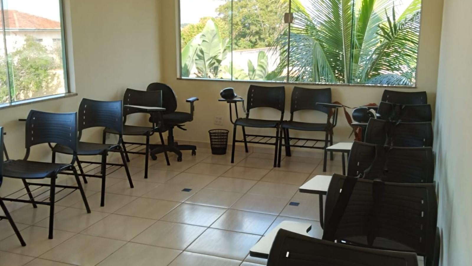 266 - Prédio/Sala/Salão Comercial p/ Locação 266 - Prédio/Sala/Salão Comercial p/ Locação