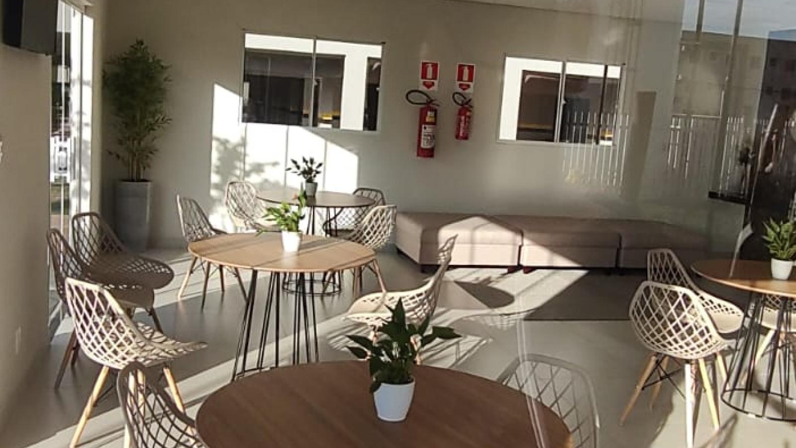 273 - Apartamento p/ Locação 273 - Apartamento p/ Locação