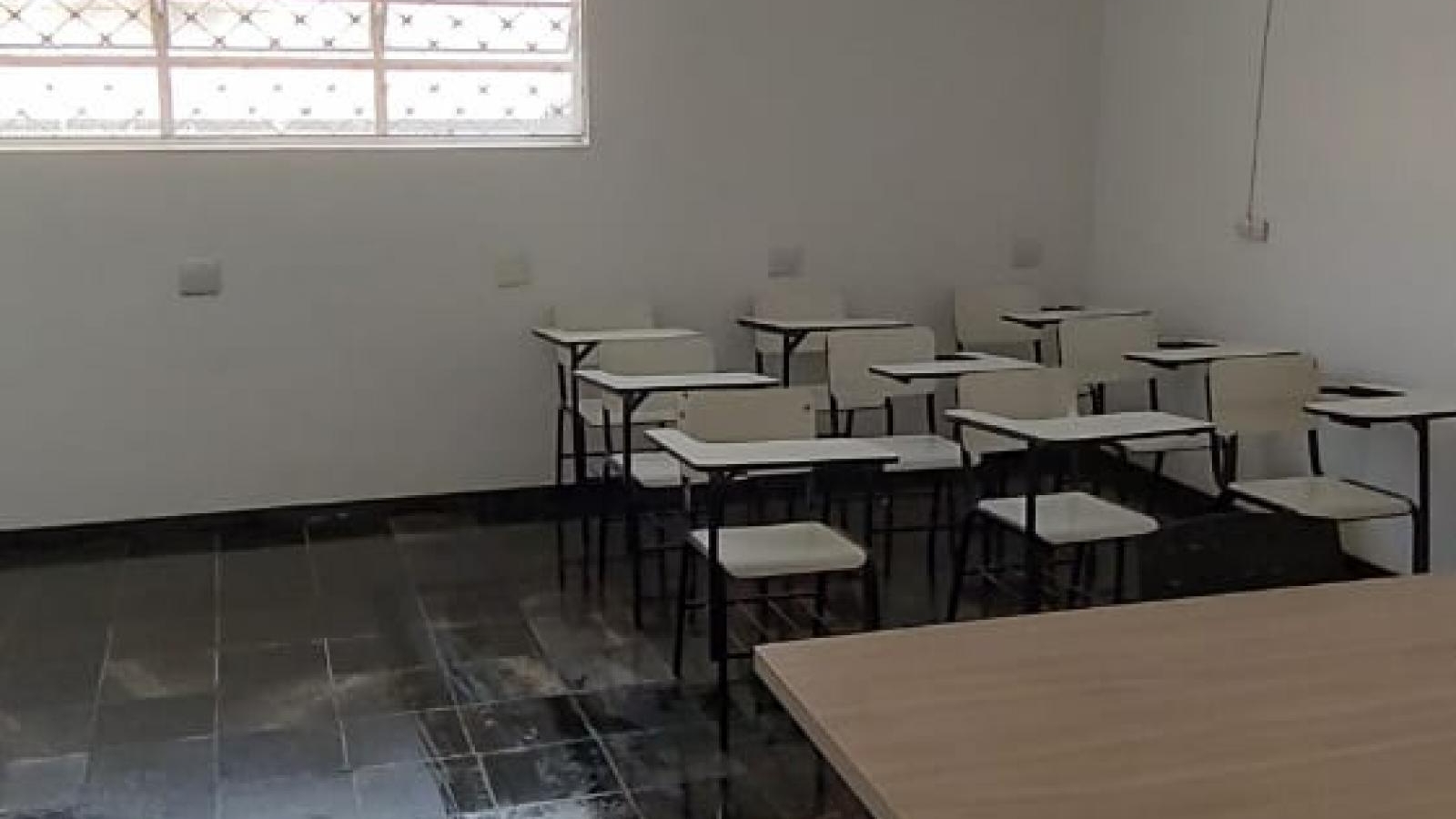 274 - Prédio/Sala/Salão Comercial p/ Locação 274 - Prédio/Sala/Salão Comercial p/ Locação