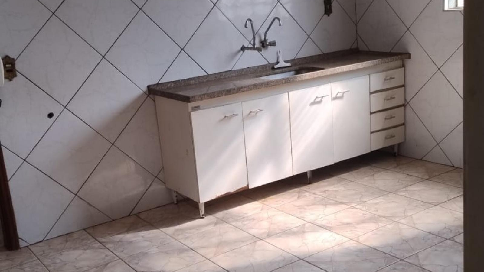 300 - Casa p/ Venda 300 - Casa p/ Venda