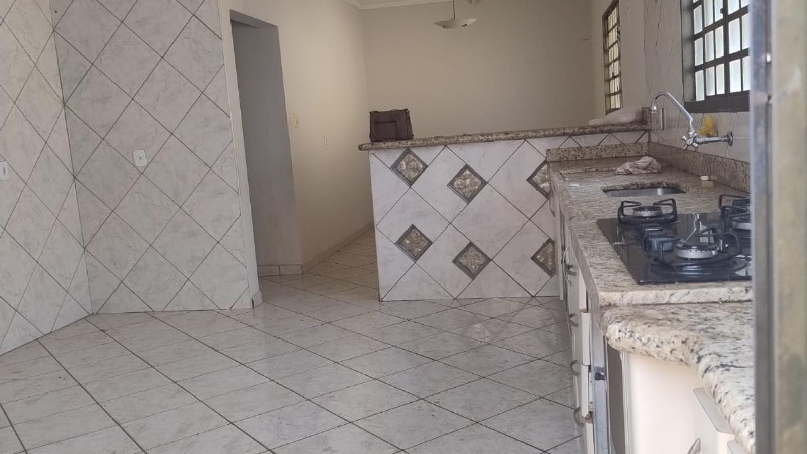 300 - Casa p/ Venda 300 - Casa p/ Venda