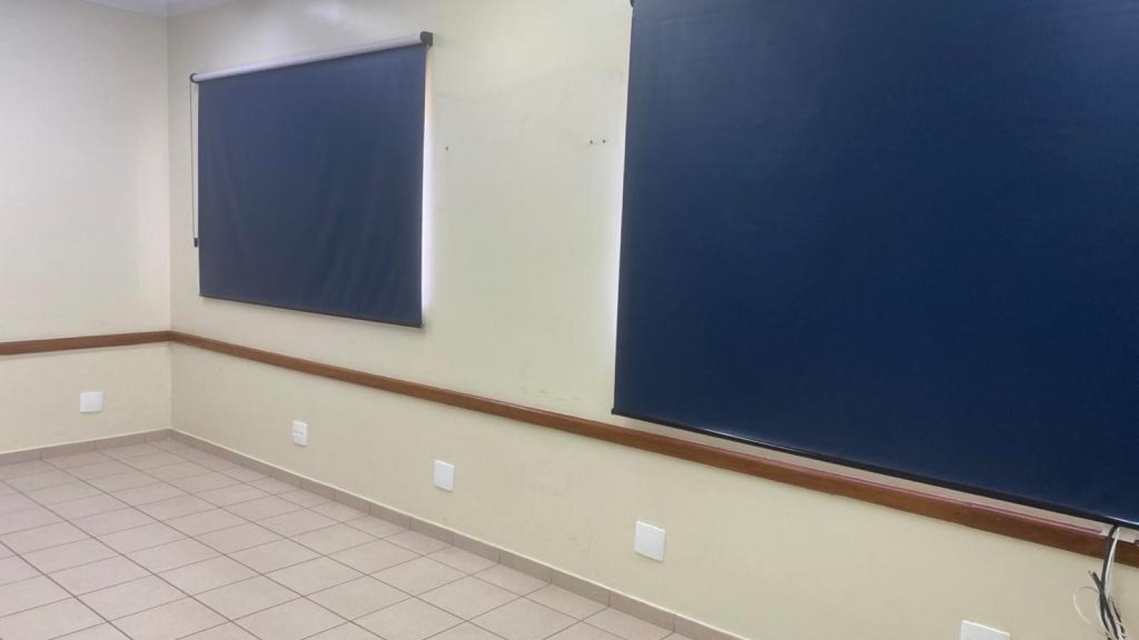 334 - Prédio/Sala/Salão Comercial p/ Venda 334 - Prédio/Sala/Salão Comercial p/ Venda