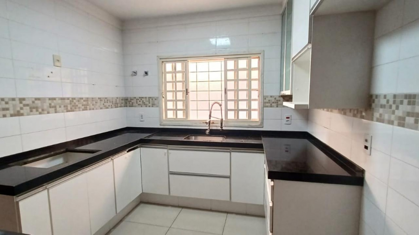 354 - Casa p/ Venda 354 - Casa p/ Venda