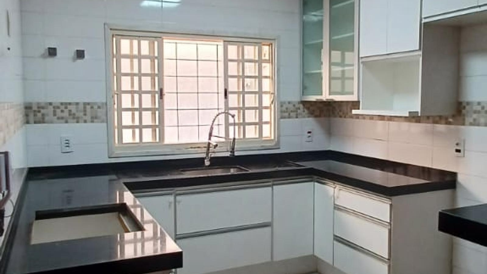 354 - Casa p/ Venda 354 - Casa p/ Venda