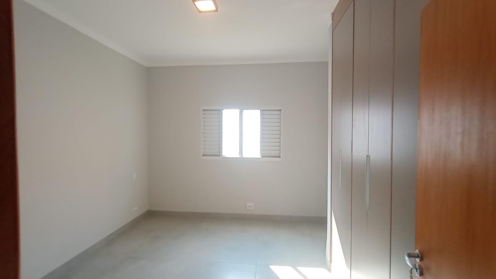 355 - Casa p/ Venda 355 - Casa p/ Venda