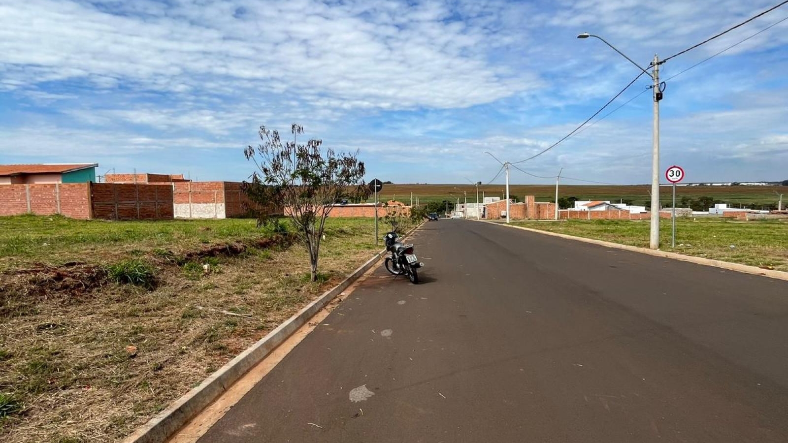 359 - Terreno p/ Venda 359 - Terreno p/ Venda