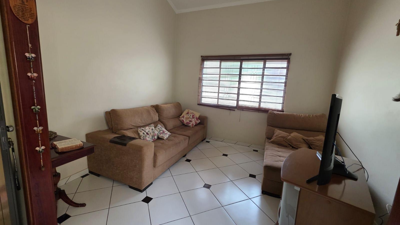 362 - Casa p/ Locação 362 - Casa p/ Locação