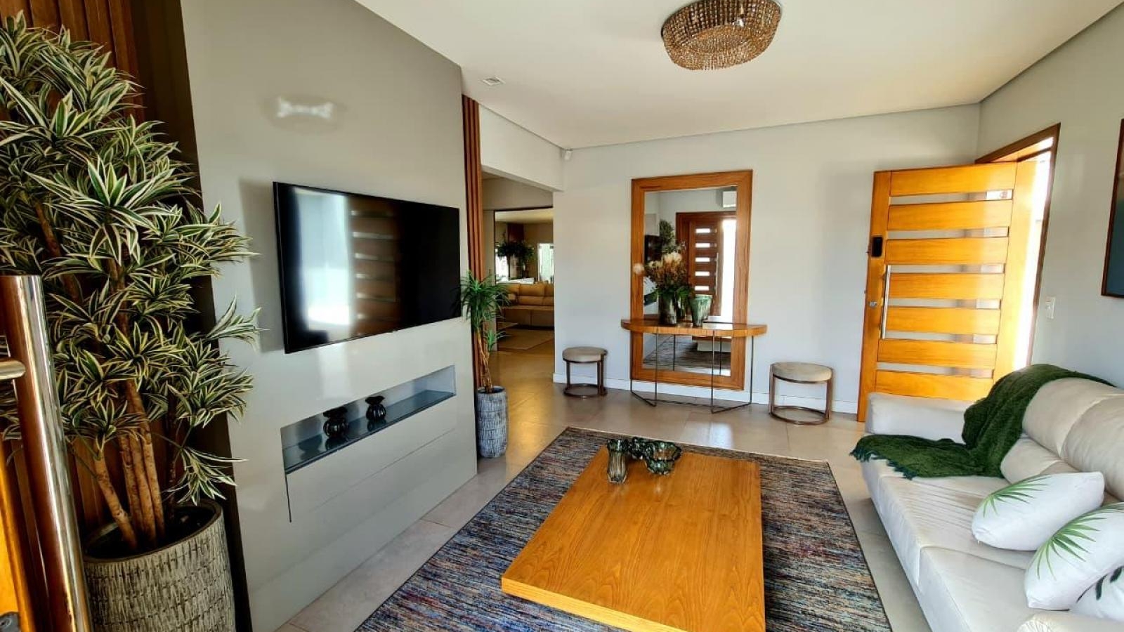 365 - Casa p/ Locação 365 - Casa p/ Locação