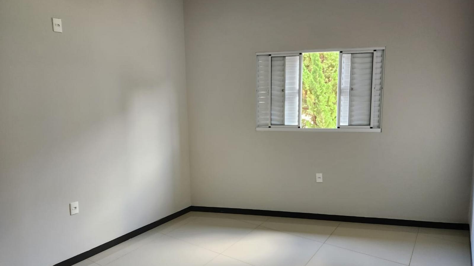 367 - Casa p/ Locação 367 - Casa p/ Locação